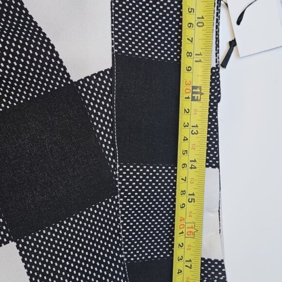 Unique Vintage Brand Plus Size 3X/18 Black & White Gingham Flare Skirt - Picture 6 of 10